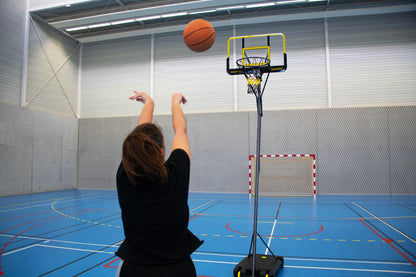 POWERSHOT Mobiler Basketballkorb Senior – höhenverstellbar (gelb/schwarz)